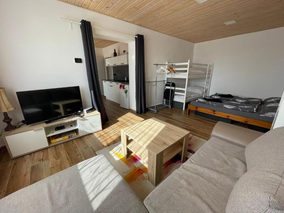 Apartman 7 Stožec Eksteriør billede